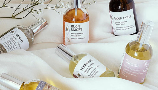 OLFATTIVA - ACQUA DI PROFUMO CON OLI ESSENZIALI