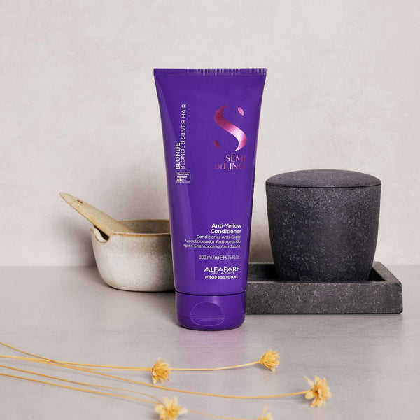 Alfaparf - semi di lino blonde anti-yellow low conditioner - neutralizza gli indesiderati riflessi gialli