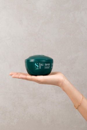 Alfaparf Semi Di Lino Reparative Light Mask - Intensive restructuring mask for fine, damaged and brittle hair.