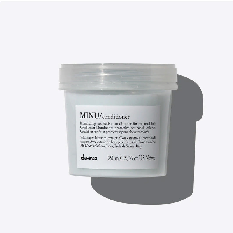 Davines essential haircare minu conditioner