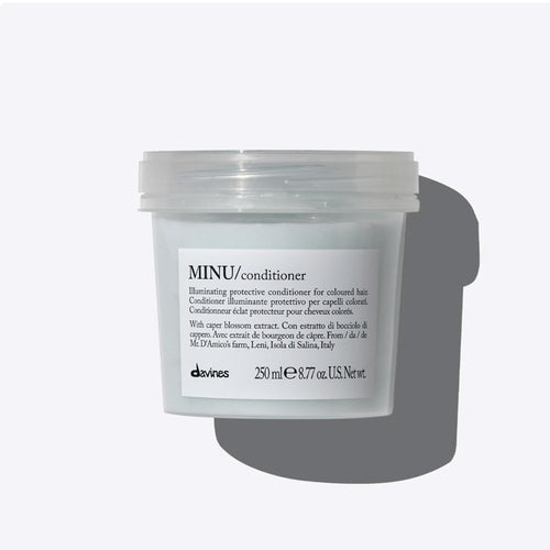 Davines essential haircare minu conditioner