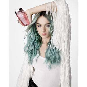 Kerastase Chroma Bain Riche Respect - Shampoo for thick, color-treated hair. Prolongs color life.