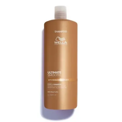 Wella Professional Ultimate Smooth Shampoo - Shampoo for dry and frizzy hair