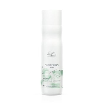 WELLA PROFESSIONAL NUTRICURLS WAVES SHAMPOO 250 ML. / 8.45 Fl.Oz